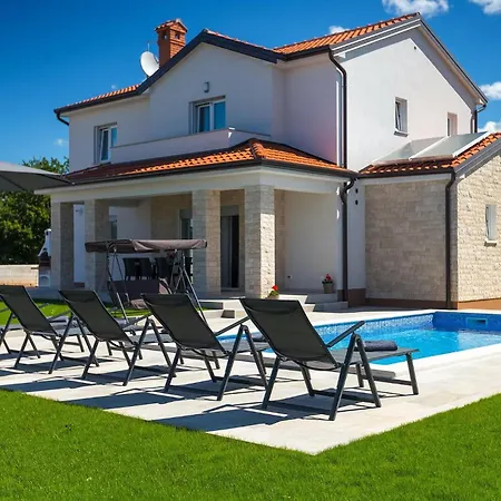 Zirdum Holiday home
